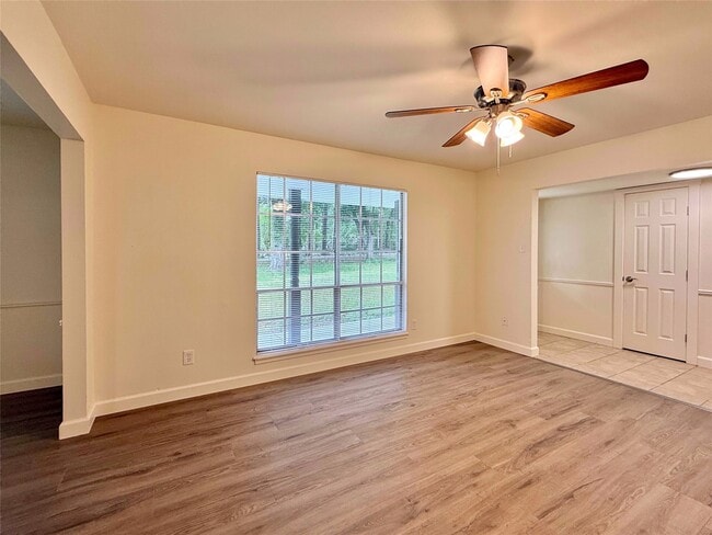 Photo - 2043 Cherry Laurel Dr