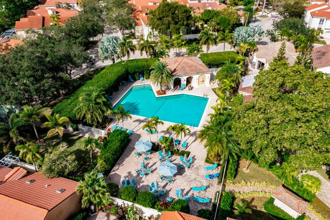 Photo - 27 Via Del Corso