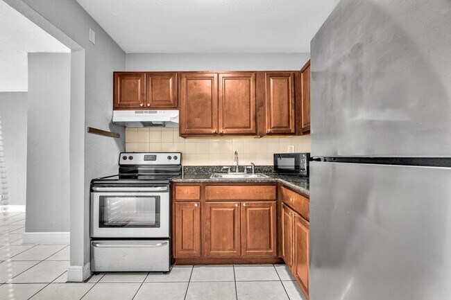 626 SW 14th Ave Unit 108