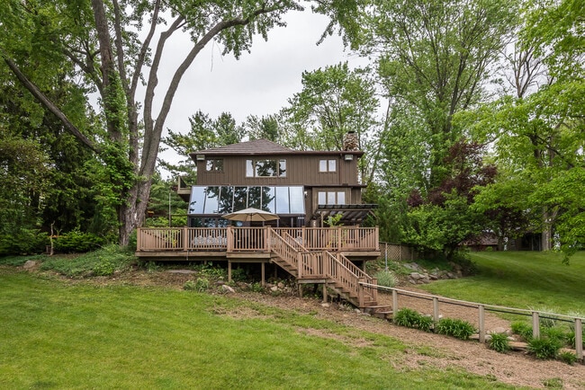 Photo - 10985 E Pleasant Lake Rd