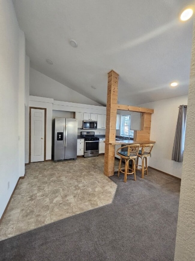 Photo - Charming 2 Bedroom Home with Fenced Yard – Dog Friendly!