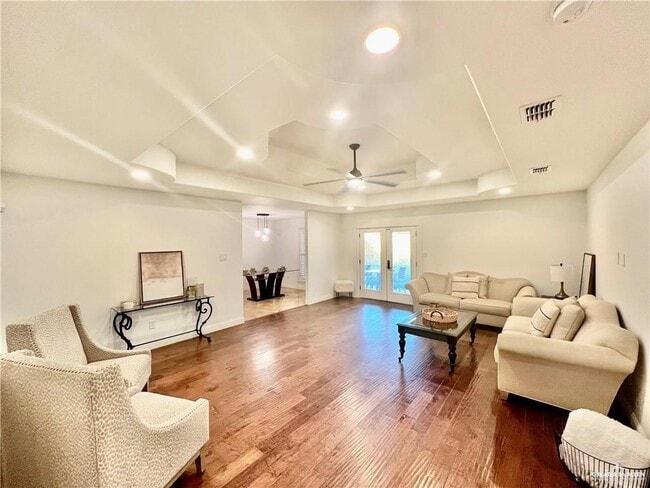 Photo - 14 N 22nd St