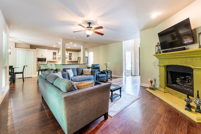 939 Windham Dr