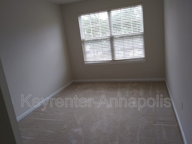 Photo - 40 Ironstone Ct Unit A