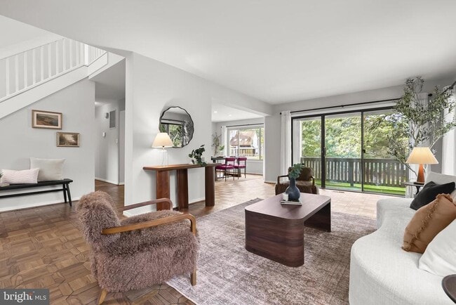 Photo - 5 Whitebridge Ct