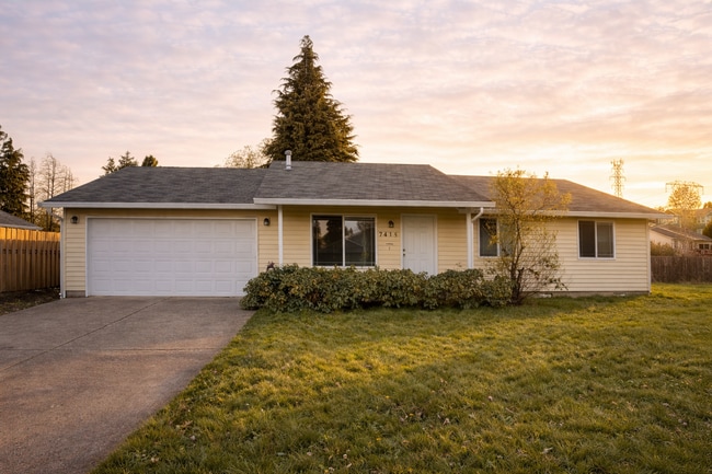 Building Photo - 7415 NE 64th Cir