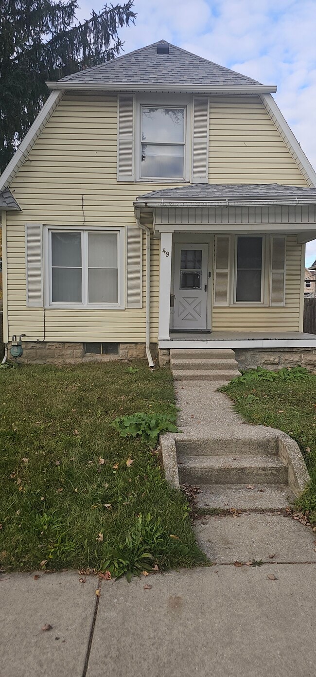 Building Photo - 49 Neise Ave