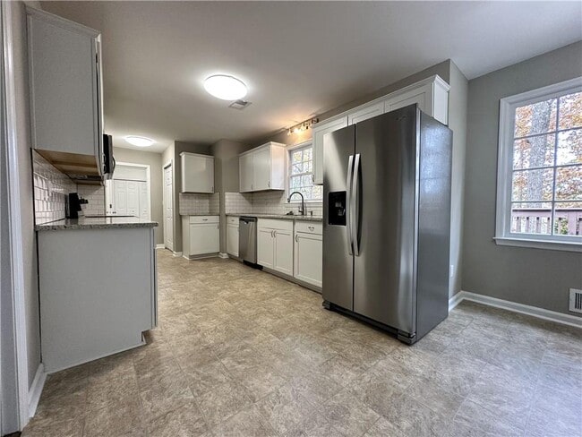 Photo - 1133 Colony Dr