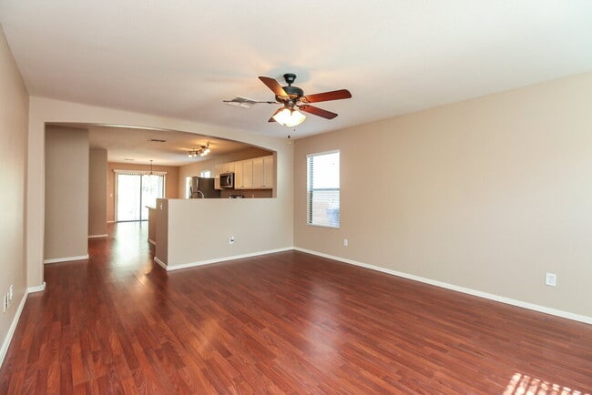 Photo - 3121 S Mandy