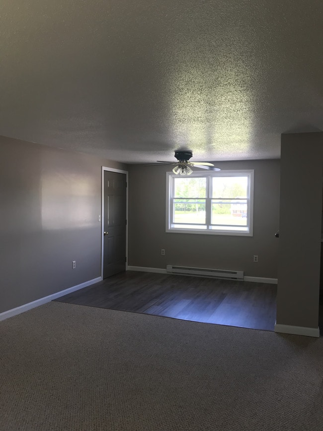 34 Quaboag St Unit 1