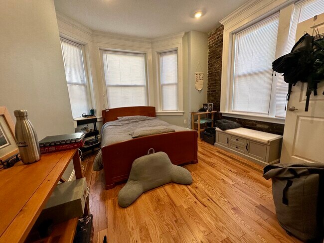 Photo - 183 Harvard Ave