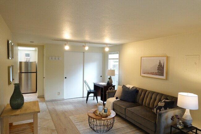 Photo - 525 NE 86th St Unit C