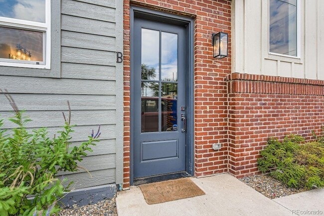 Photo - 1280 E Hampden Ave