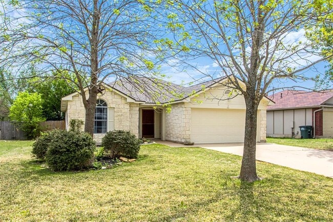 Building Photo - 814 Lantana Dr
