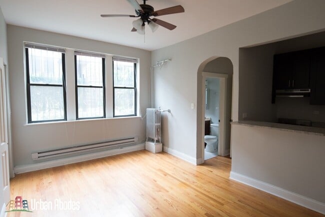 Photo - 4614 N Paulina St Unit A09C