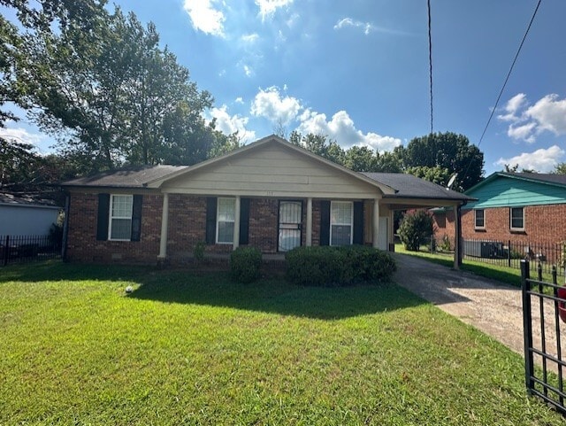 Building Photo - 307 Pinewood St