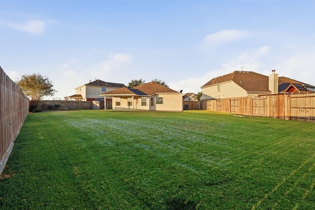 Photo - 6006 Wilcox Point Dr