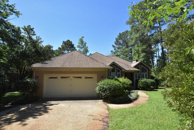 Building Photo - 26 Oak Landing Rental