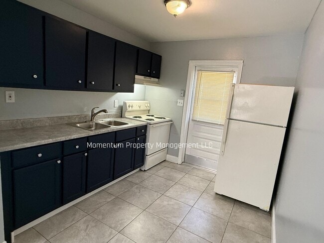 Building Photo - Upgraded 2/1 in Tampa- Move in Ready Enjoy ONE MONTH FREE!!