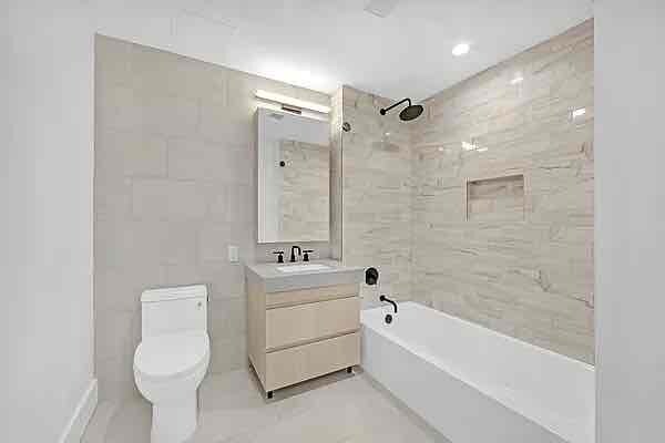 Photo - 4610 70th St Apartamento