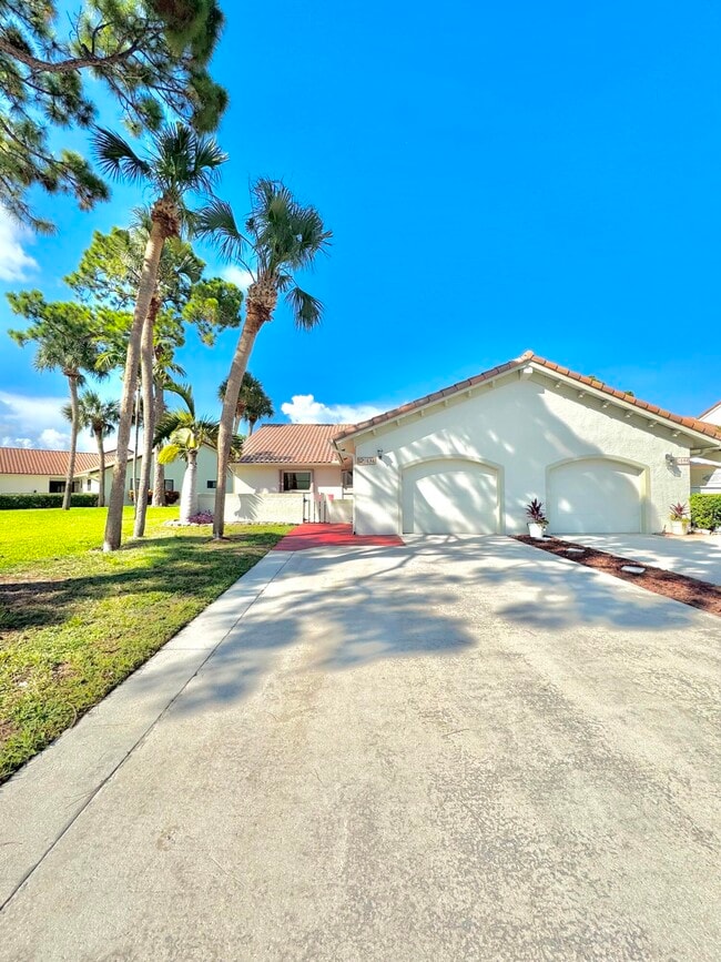 Building Photo - 21638 Coronado Ave Rental