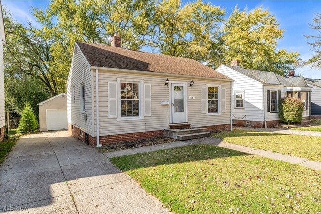 Photo - 542 Darlington Dr