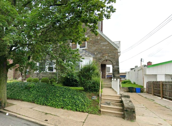 Building Photo - 2212 Rhawn St Unit A Rental