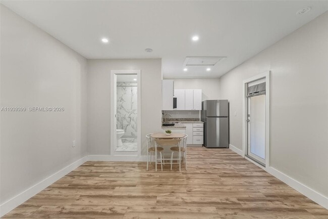 Photo - 10912 SW 146th Ave Unit 0