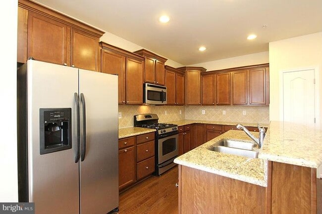 Photo - 23236 Roberts Tavern Dr