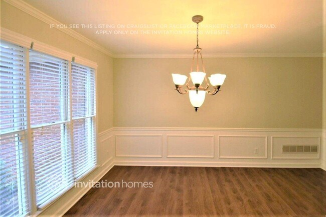 Photo - 607 Chase Trail