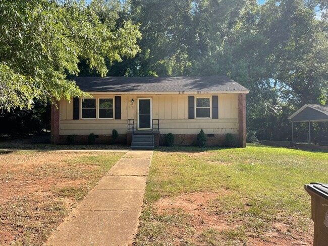 107 Felter St