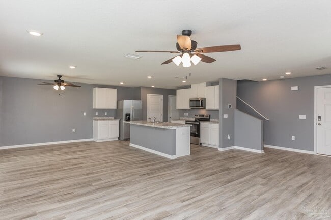 Photo - 5720 Blackhorse Cir