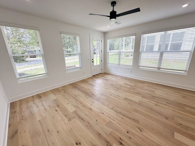 Photo - 1630 S Duncan Ave