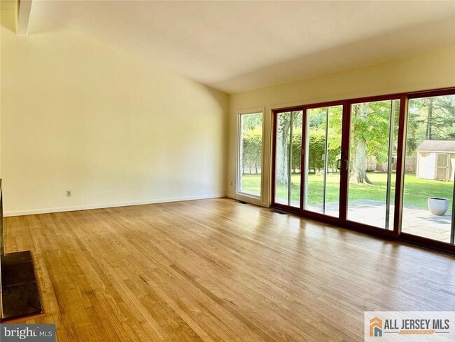 Photo - 28 Pardoe Rd