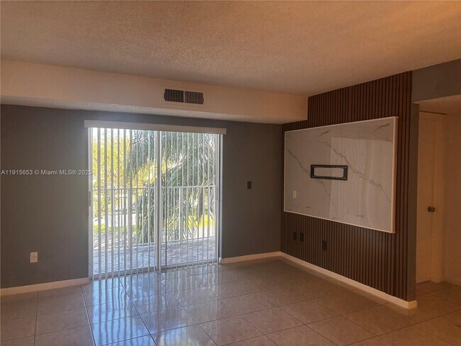 Photo - 8240 SW 210th St Unit 201