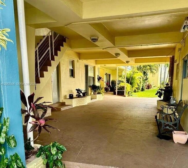 Photo - 910 Bay Dr Unit 9