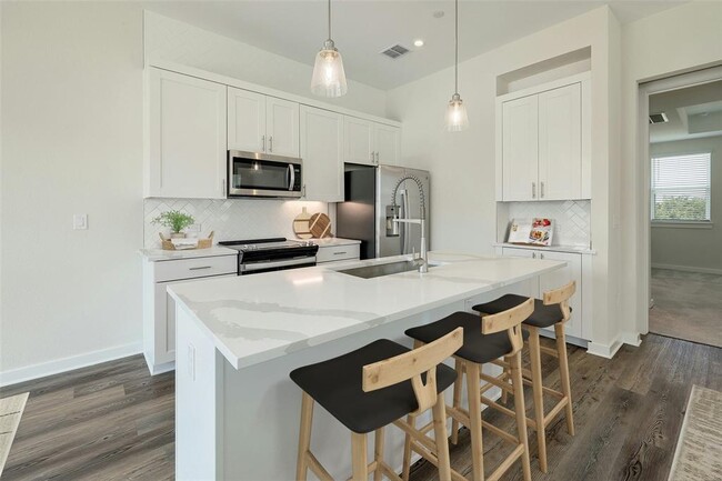 Photo - 12001 Vista Parke Dr