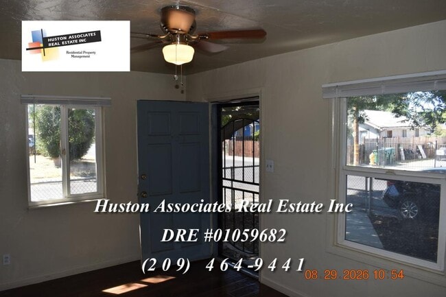 1702 Sunnyside Ave