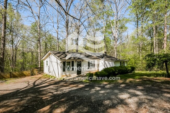 390 Bud Smith Rd