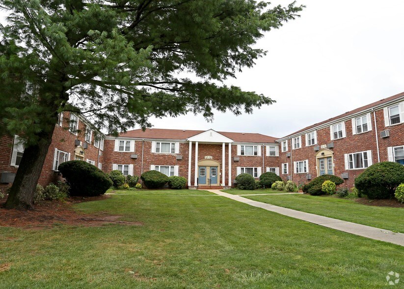 Mountainview Gardens Apartments For Rent in Springfield, NJ