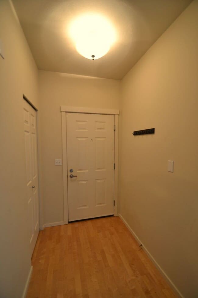 Photo - 3bd/2ba Bothell Condo Unidad 2204