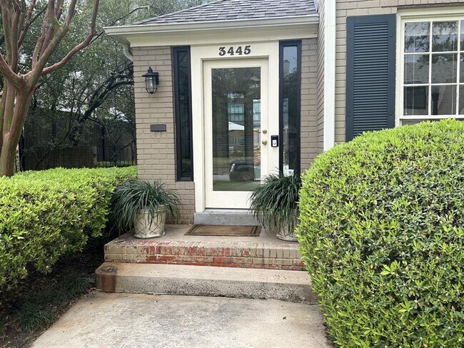 Photo - 3445 Locke Ln