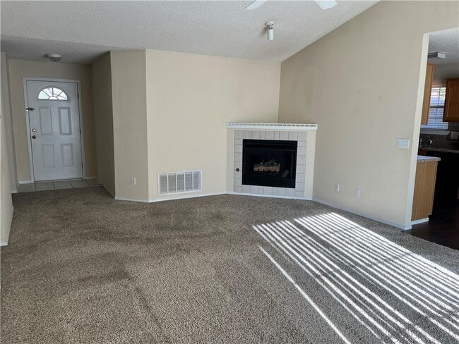 Photo - 1143 S Liberty Dr