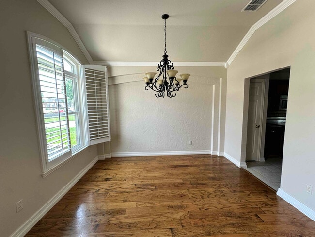 Photo - 1630 Cedar Elm Dr