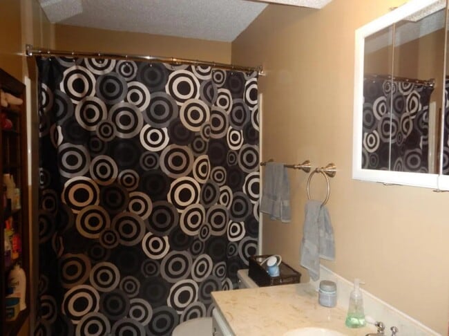 Photo - 2917 Cook Rd