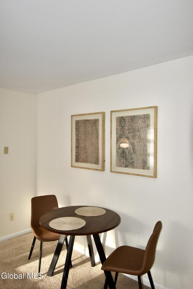 Photo - 1000 S Parkwood Dr Unit C-2KR Furnished