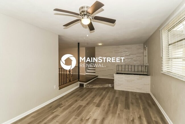 Photo - 3 Bedroom Pet-Friendly Home in JACKSONVILL...