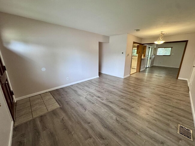 Photo - 3031 S Flamingo Way