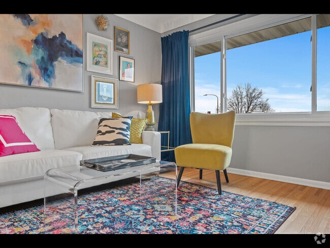Building Photo - 248 Ruth St N Unit ID1244938P Rental