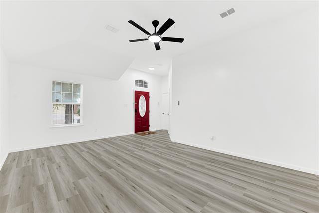 Photo - 306 Lakefront Dr